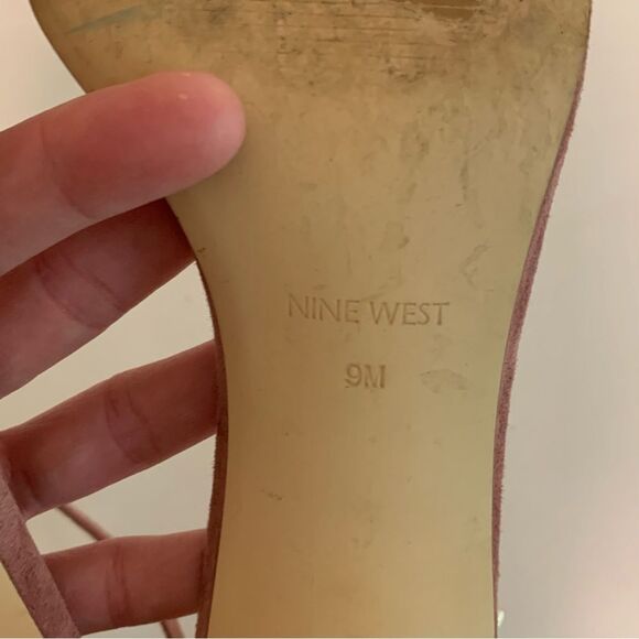 Nine West blush pink ankle strap block heel sandals size 9 - Picture 4 of 8